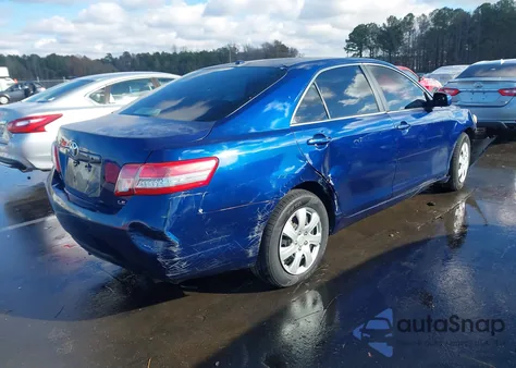 2011 Toyota Camry Le z USA, uszkodzony, nr VIN 4T1BF3EK1BU585617